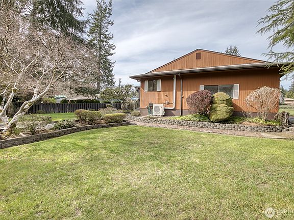 3rd image of 6109 Ridgeview Drive
