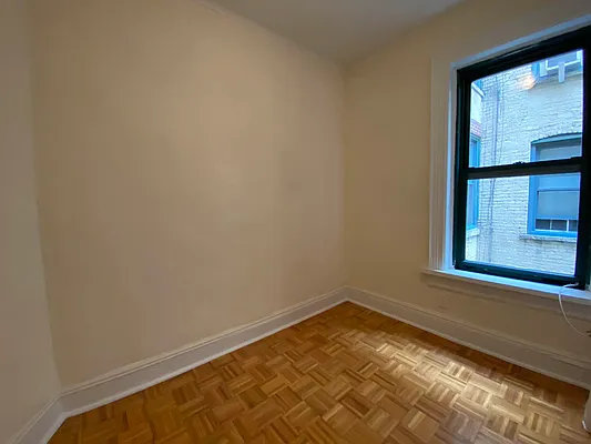 Rented by City Connections Realty | media 11