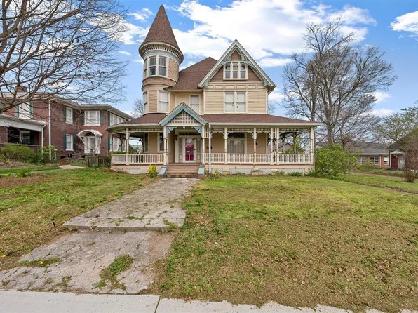 298 W 6th St, Russellville, KY 42276