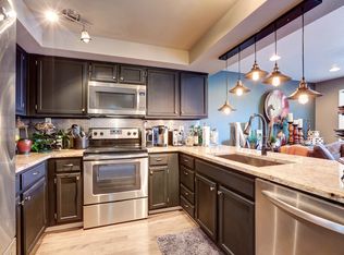 28701 6th Pl S APT 105, Des Moines, WA 98198