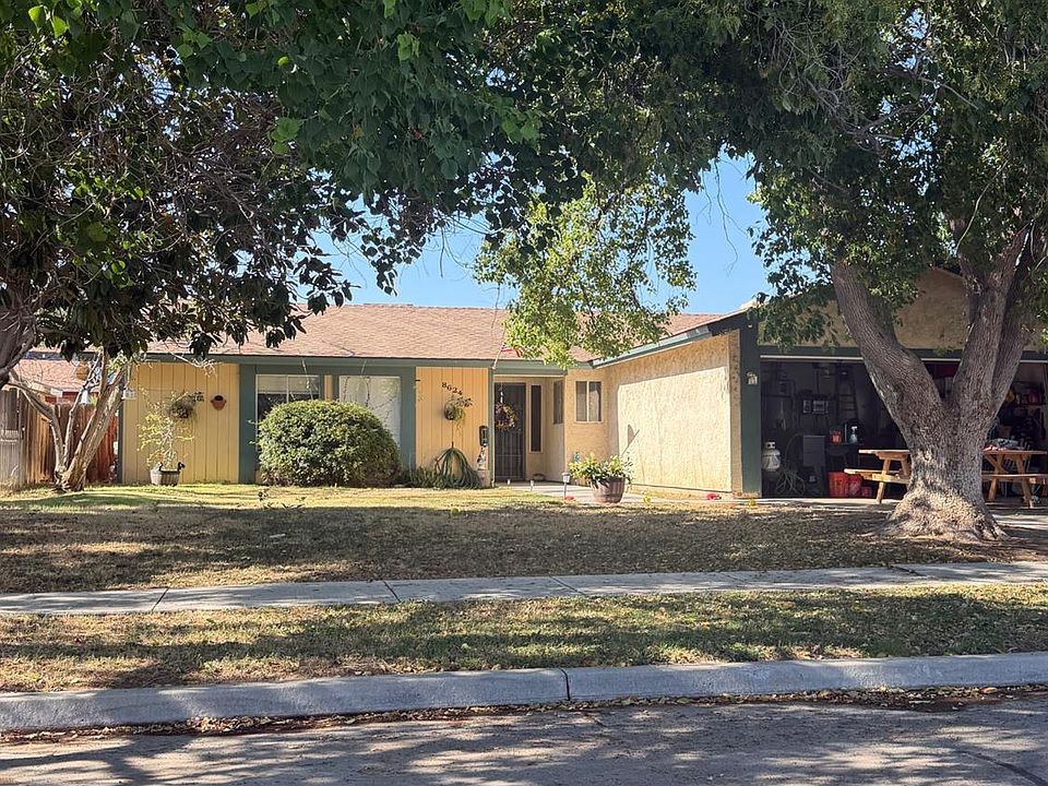 1st image of 8624 McKinnon Ave