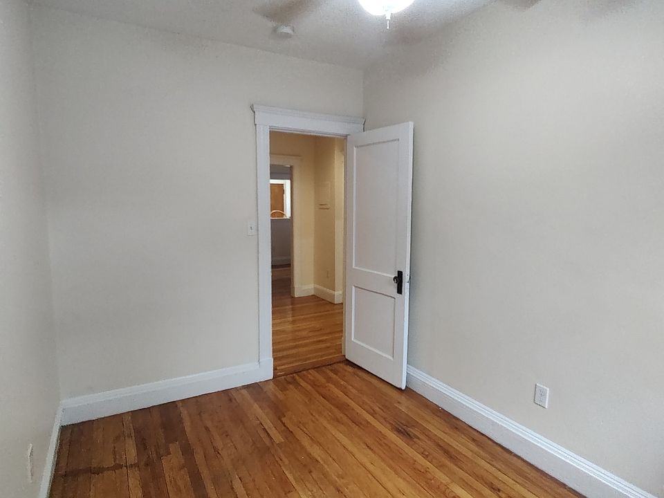 1st image of 244 Kelton St APT 9A