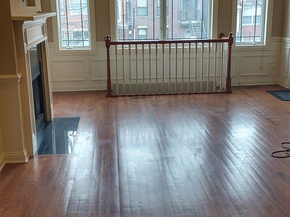 2nd image of 2234 W Warren Blvd #1
