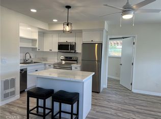 526 Park Ave APT A, Newport Beach, CA 92662