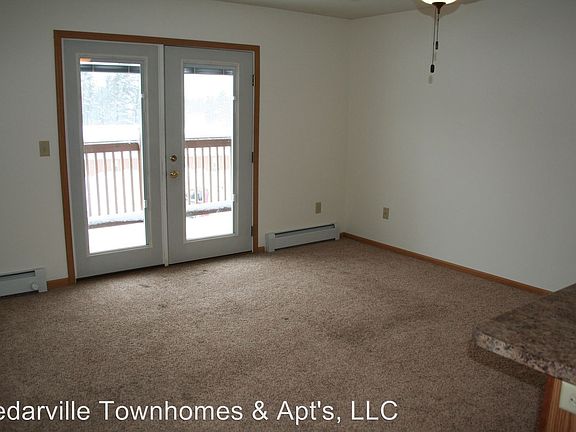 3rd image of 2722 Scenic Dr APT 111