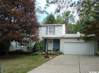 6625 Stratford Rd, Concord Township, OH 44077