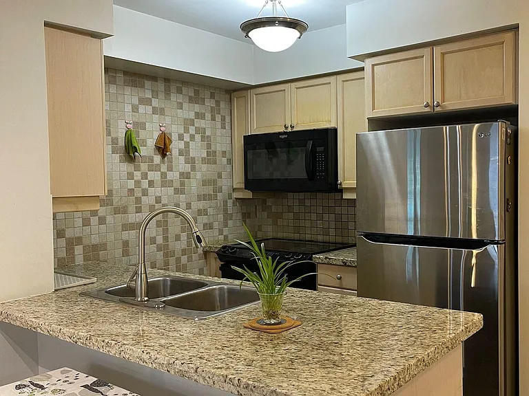 25 Greenview Ave #1328 — Photo 1