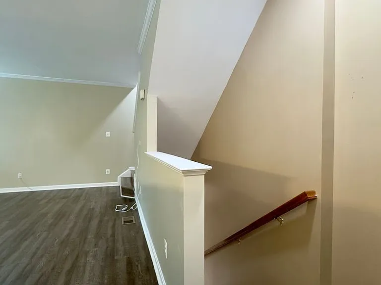 130 Mohegan Dr #B — Photo 15