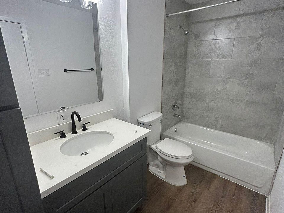 1st image of 5110 Dumore Dr