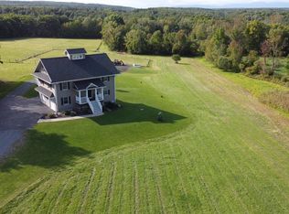 131 Whitbeck Rd, Coeymans Hollow, NY 12046