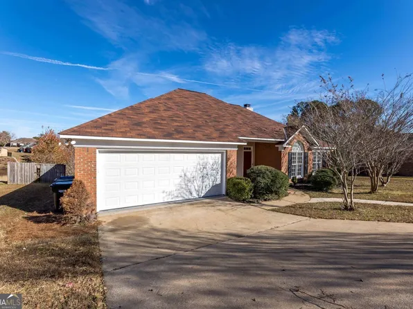 7988 Westlake Dr, Midland, GA 31820