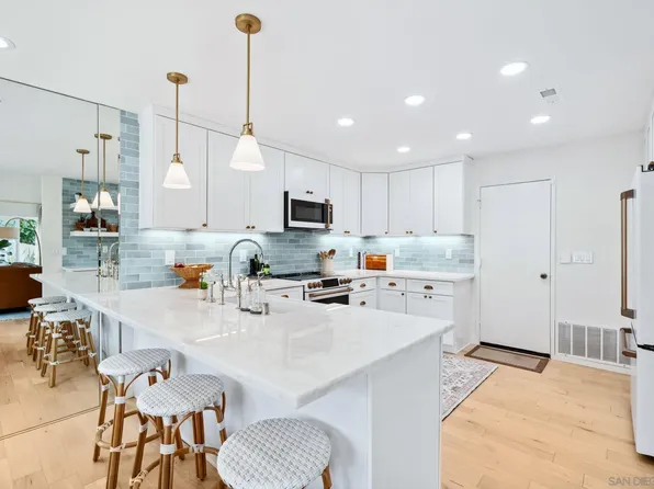 2157 Sea Village Cir, Cardiff, CA 92007