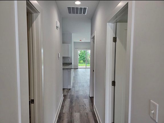 2nd image of 5450 N Colburn Ct E