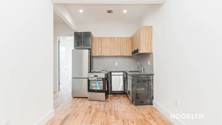Rented by Nooklyn NYC LLC | media 5