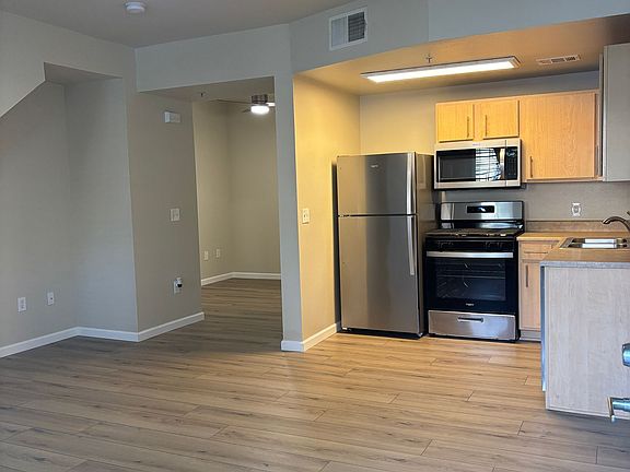4th image of 1704 Tonini Dr #1688-52
