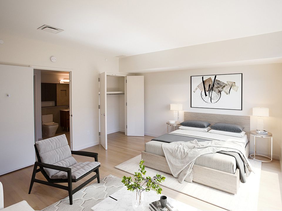 1st image of 515 E 86th St #1211
