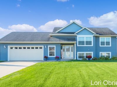 11870 Barkton Dr, Holland, MI, 49424