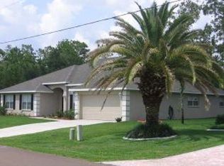 211 Pine St, Homosassa, FL 34446