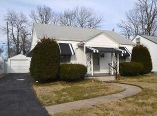 1022 Lawrence Dr, Columbus, OH 43207