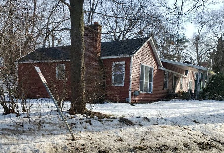 2nd image of 137 Coats Grove Rd