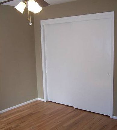 5th image of 3344 Charlotte St
