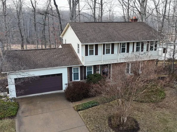 11808 Oakwood Dr, Woodbridge, VA 22192