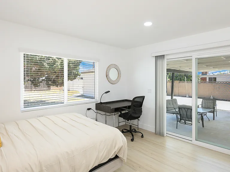 12662 Woodland Ln — Photo 43