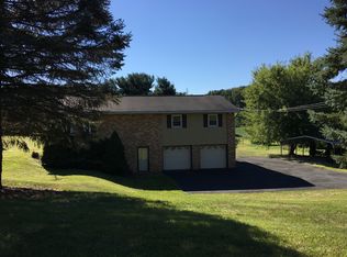 19487 Bill Smith Rd, Wellsville, OH 43968