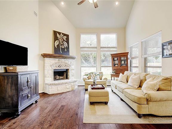 5th image of 503 Drury Ln