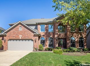 3723 Sunburst Ln, Naperville, IL 60564