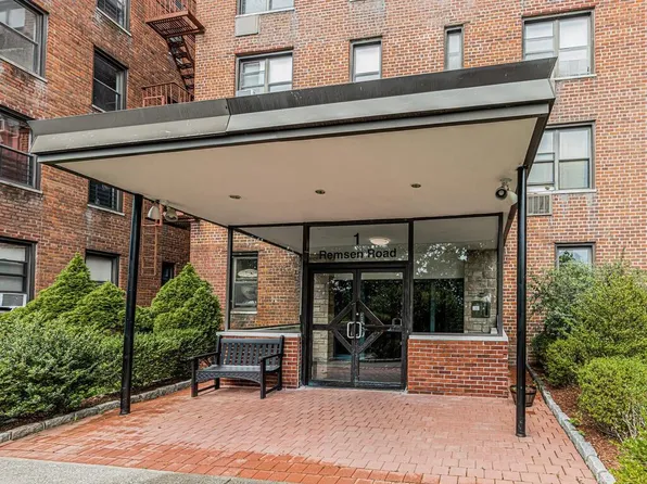 1 Remsen Road #1D, Yonkers, NY 10710