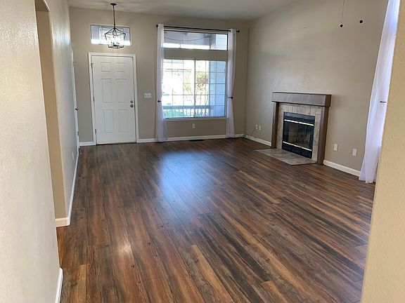5th image of 218 San Leon Dr