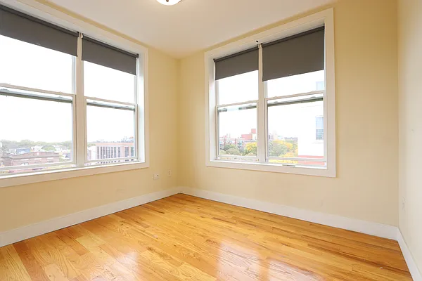Rented by Nooklyn NYC LLC | media 6
