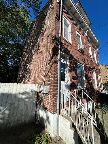 51 Asbury St Photo 1