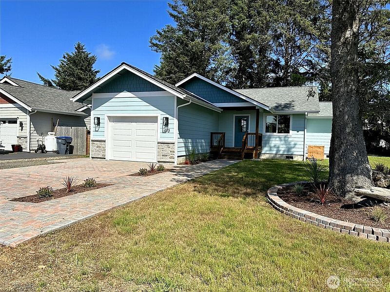 2nd image of 470 Volans Avenue SW