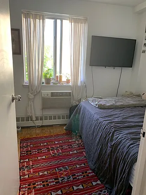 Rented by The Downtown LLC | media 62