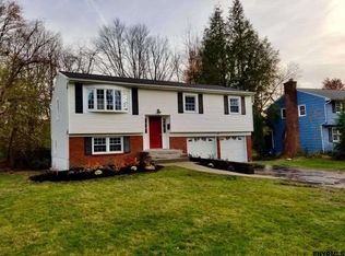 74 Berwick Rd, Delmar, NY 12054
