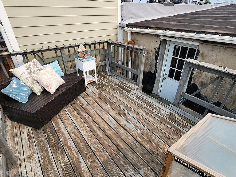 8 W Randall St #2 — Photo 24
