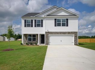 144 Carriage Cove Cir, Mocksville, NC 27028