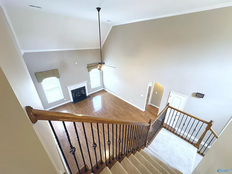 126 Windridge Way SW — Photo 8