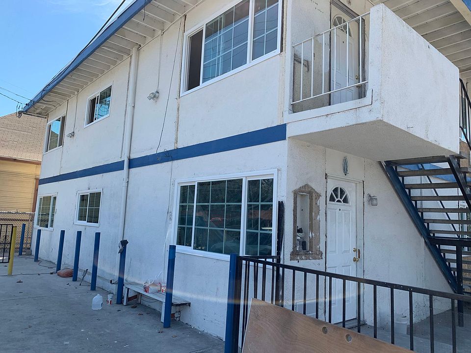 1st image of 1944 Sichel St APT 4