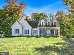 30 Woodview Rd, West Grove, PA 19390