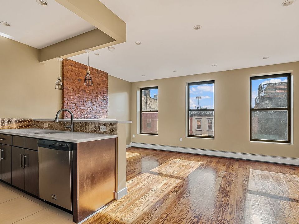 1st image of 637 Halsey St APT 3