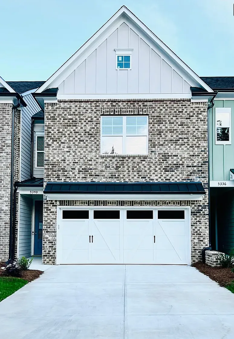 5340 Briggs St — Photo 1