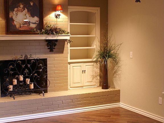 Living Room - Fireplace, bookshelves