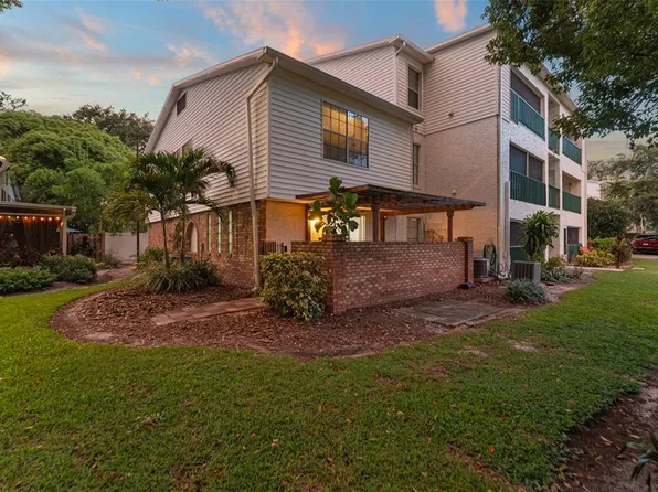 496 W Par St #496, Orlando, FL 32804