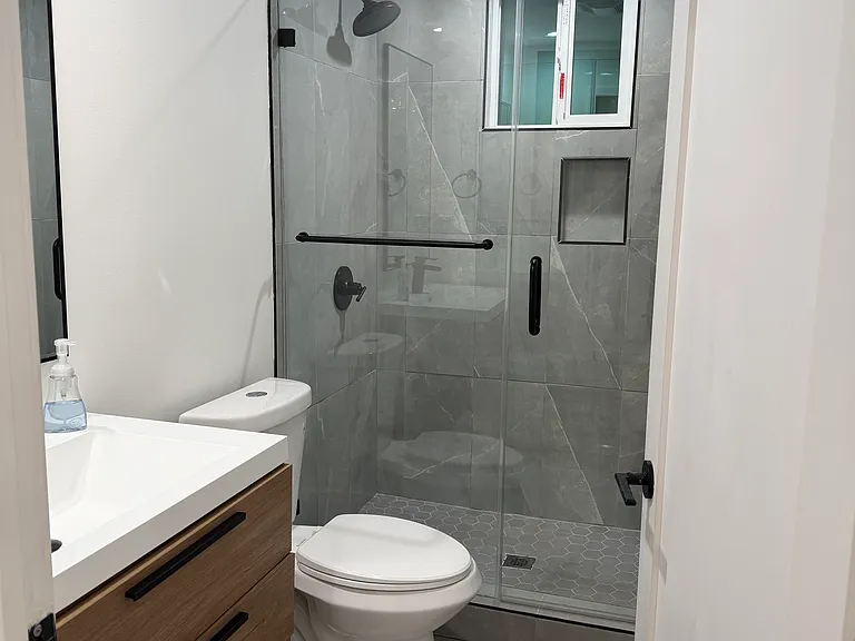 2624 W Alhambra Rd — Photo 10