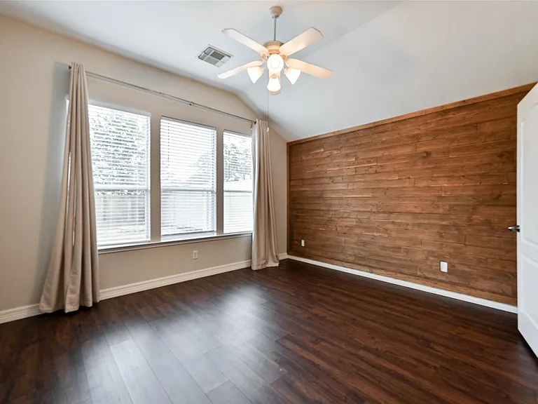 10947 Redstone Ct — Photo 18
