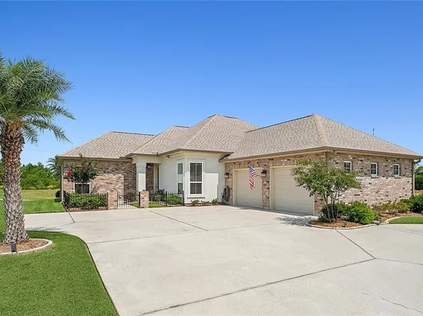 249 E Augusta Ln, Slidell, LA 70458
