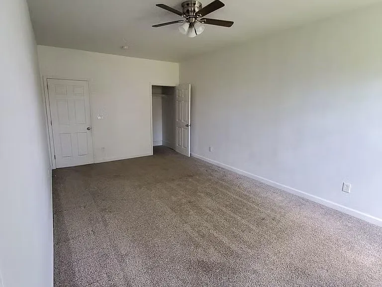 100 S Park St #1S — Photo 14